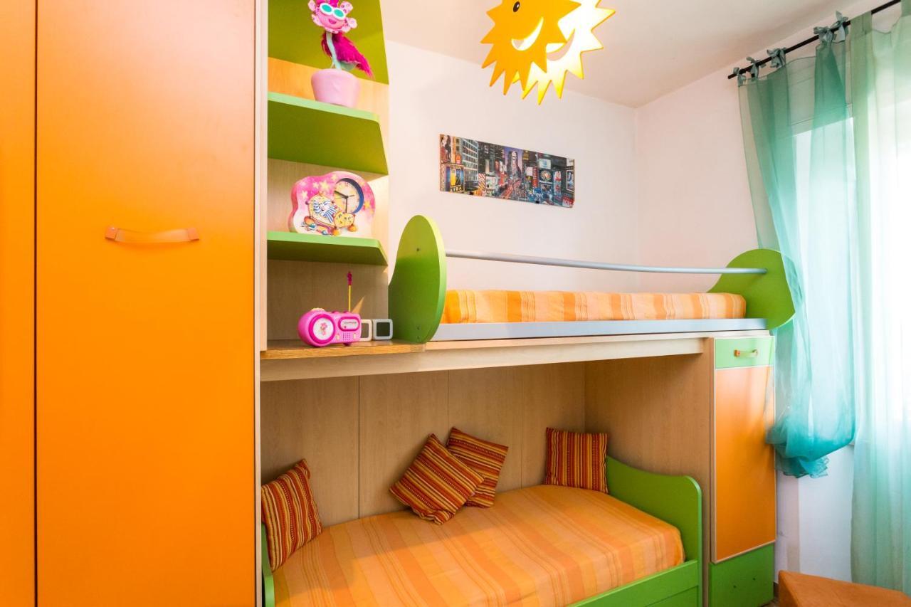 Casa Laura Follonica Apartment Bagian luar foto