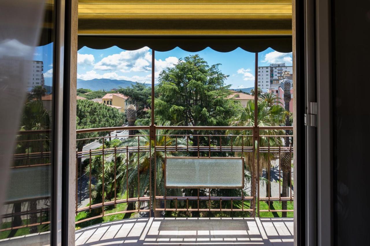 Casa Laura Follonica Apartment Bagian luar foto